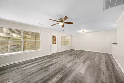 11843 Sunny Stream Drive, Tomball, TX 77375 - Photo 8