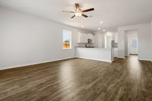 708 Jasmine Rdg Ln, Waller, TX 77484 - Photo 8