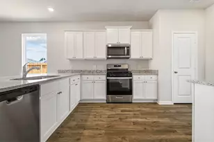 708 Jasmine Rdg Ln, Waller, TX 77484 - Photo 4