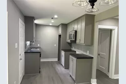 714 Morrell St, Baytown, TX 77520 - Photo 2