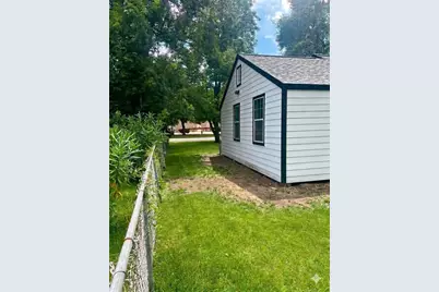 714 Morrell St, Baytown, TX 77520 - Photo 20