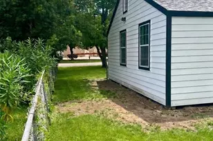 714 Morrell St, Baytown, TX 77520 - Photo 20