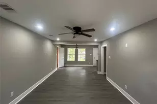 714 Morrell St, Baytown, TX 77520 - Photo 8