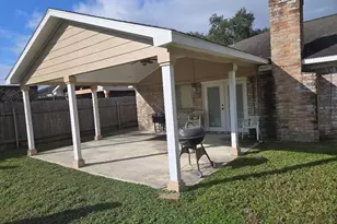 7911 Southmeadow Dr, Houston, TX 77071 - Photo 2