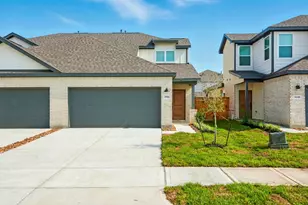1797 N Peach Creek Dr, Dayton, TX 77535 - Photo 2