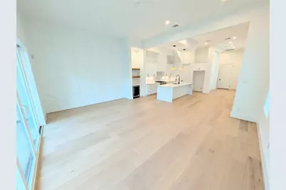 1322 Lawrence Street, Houston, TX 77008 - Photo 8