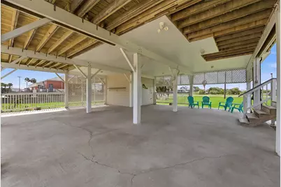 13684 Mutiny Lane, Galveston, TX 77554 - Photo 34