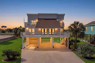 13684 Mutiny Ln, Galveston, TX 77554 - Photo 44