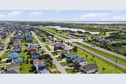 13684 Mutiny Lane, Galveston, TX 77554 - Photo 36