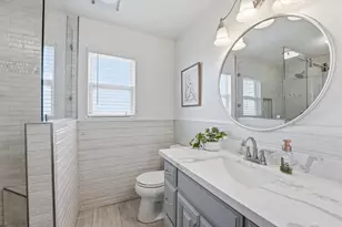 13684 Mutiny Ln, Galveston, TX 77554 - Photo 4