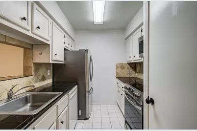 5711 Sugar Hill Drive #108, Houston, TX 77057 - Photo 8