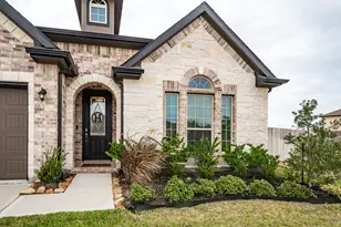 15359 Spring Lake Ave, Mont Belvieu, TX 77523 - Photo 6