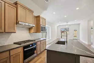 16542 Cub Crk Ct, Conroe, TX 77302 - Photo 12