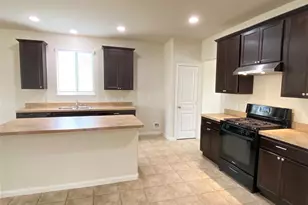 819 Messina Ln, Rosenberg, TX 77469 - Photo 6