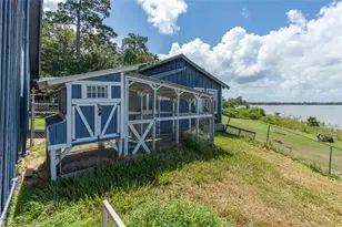 3843 Simon Rd, Anahuac, TX 77514 - Photo 20