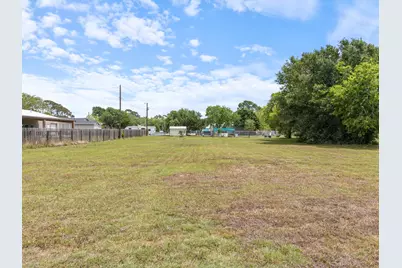 1714 Ruthven Street, Palacios, TX 77465 - Photo 1