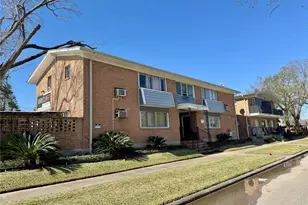 2708 Oakcliff St, Houston, TX 77023 - Photo 2