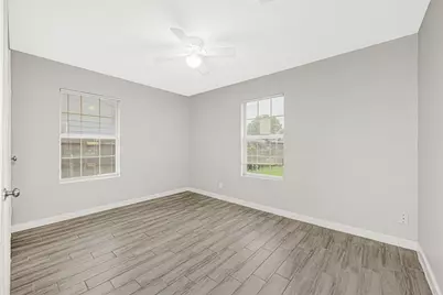 5009 Bataan Road, Houston, TX 77033 - Photo 16
