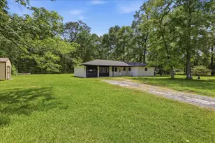 1080 Scott Dr, Vidor, TX 77662 - Photo 2