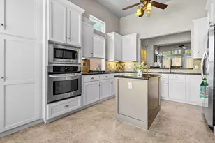 106 Sunshine Ln, Livingston, TX 77351 - Photo 2