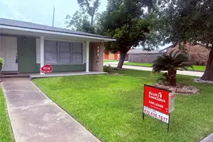 7602 Wilmerdean St, Houston, TX 77061 - Photo 2