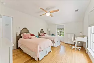 408 W 33rd St, Houston, TX 77018 - Photo 32