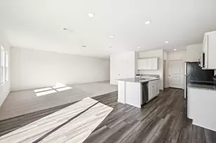 7911 Cassie Pne Dr, Houston, TX 77016 - Photo 6