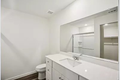 7911 Cassie Pine Drive, Houston, TX 77016 - Photo 14