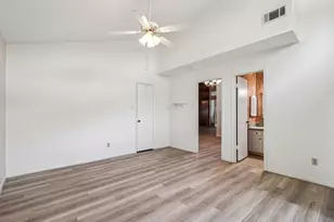 32 April Village, Conroe, TX 77356 - Photo 18