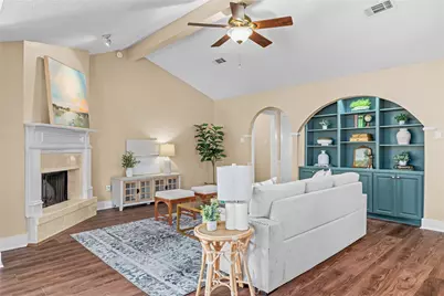 10014 Sweet Gum Lane, Baytown, TX 77521 - Photo 6