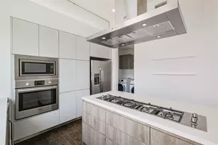 1157 W 18th St, Houston, TX 77008 - Photo 14