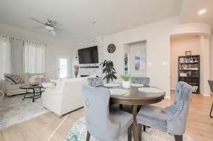 1115 Cloverdale Dr, Rosharon, TX 77583 - Photo 14