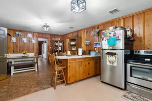 106 N Ayish St, San Augustine, TX 75972 - Photo 8