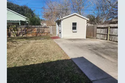 19168 County Road 669E, Alvin, TX 77511 - Photo 2
