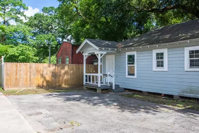 713 W Willis Street, Alvin, TX 77511 - Photo 4