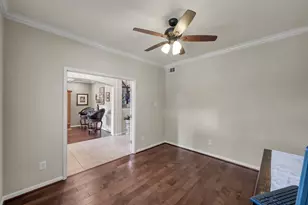 2502 Wynden Meadow Ln, Conroe, TX 77304 - Photo 6