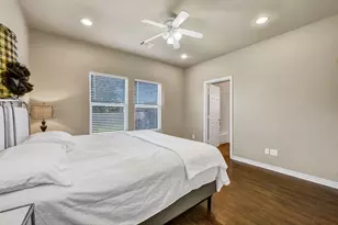 4733 Clay St, Houston, TX 77023 - Photo 14
