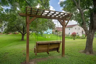 107 Duson Ave, Palacios, TX 77465 - Photo 24