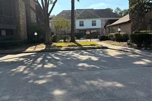 12755 Mill Ridge Dr, Cypress, TX 77429 - Photo 4