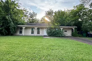 3917 Willow Springs Ln, Houston, TX 77080 - Photo 1