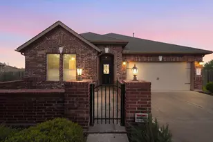 3927 Kellys Falls Ln, Katy, TX 77494 - Photo 1