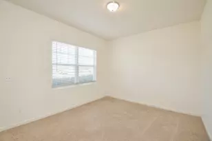 1013 Banyon Tree Ln, Brookshire, TX 77423 - Photo 4