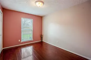 11817 Southlake Dr, Houston, TX 77077 - Photo 14
