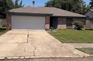 8010 Western Trail Dr, Houston, TX 77040 - Photo 2