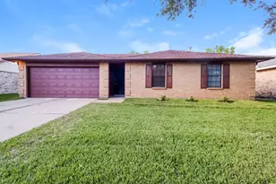 5014 Meadow Crest St, La Porte, TX 77571 - Photo 1