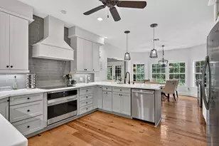 2302 Hollowbrook Ln, Conroe, TX 77384 - Photo 20