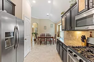 6915 Astrapia Bay Xing, Spring, TX 77379 - Photo 10