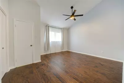 7965 Kendalia Drive, Houston, TX 77036 - Photo 14