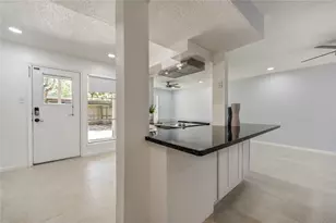 7965 Kendalia Dr, Houston, TX 77036 - Photo 12