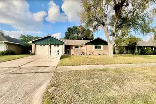8306 Hazen St, Houston, TX 77036 - Photo 2